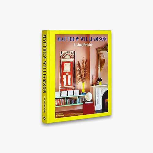 Living Bright: Fashioning Colourful Interiors