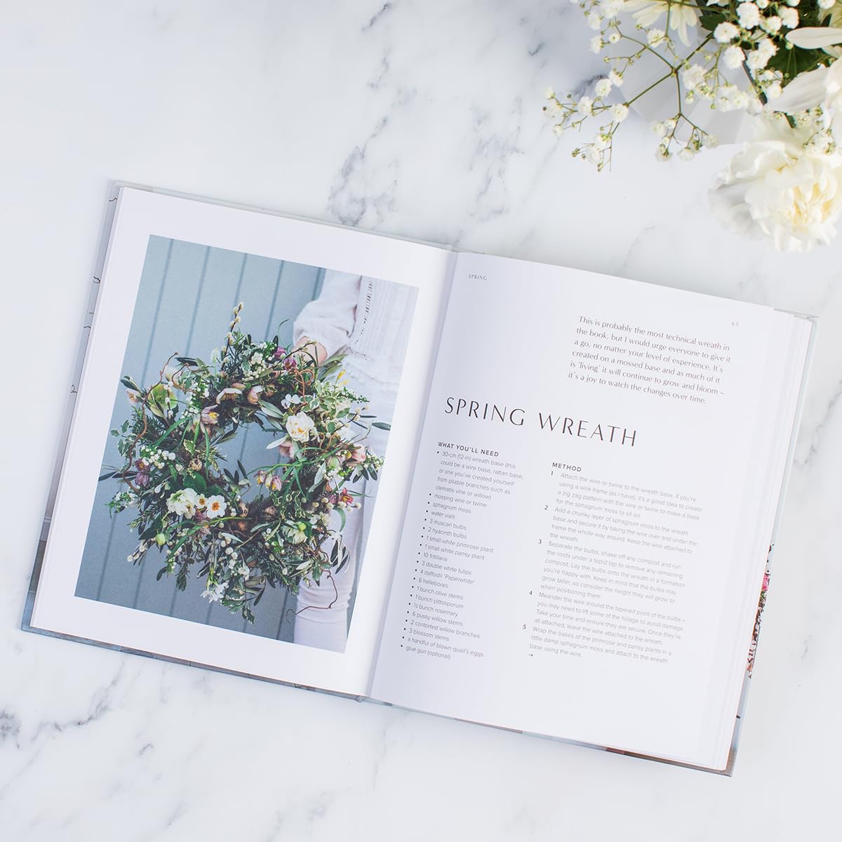 The House of Flowers: 30 floristry projects to bring the magic of flowers into your home