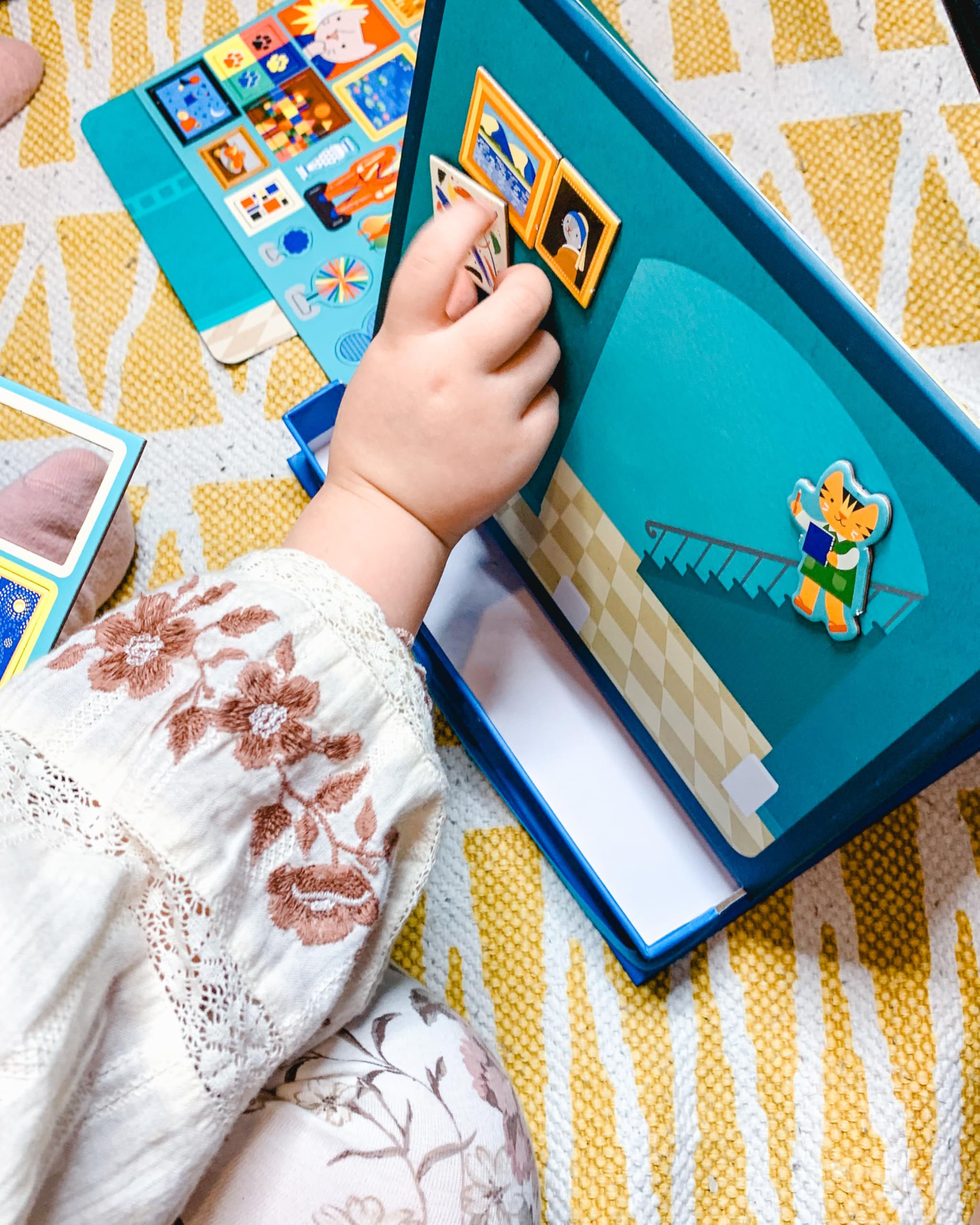 My Museum Magnetic Play Scene