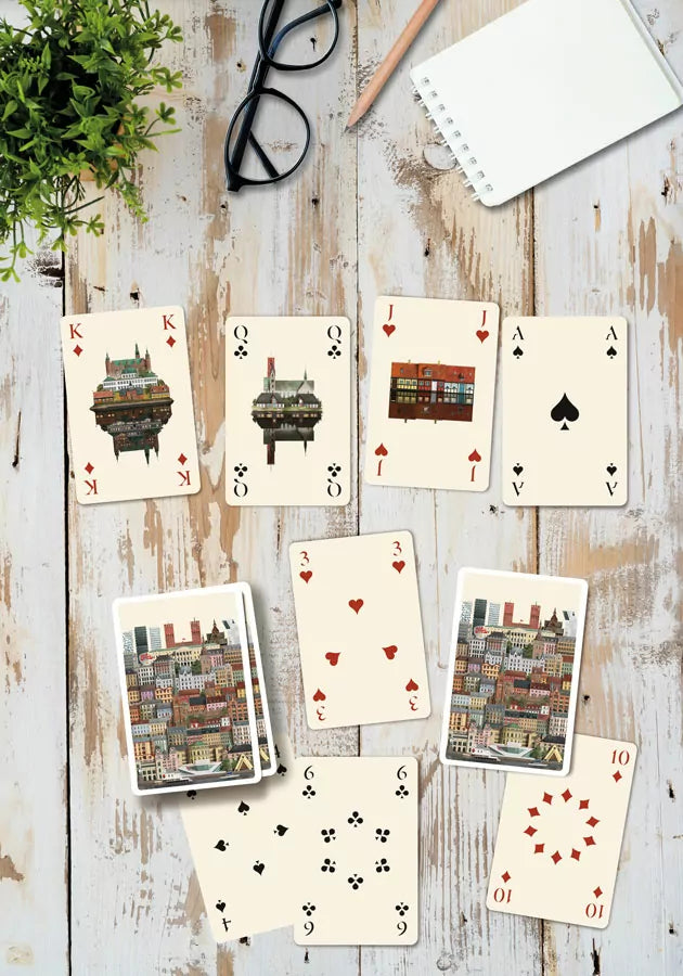 One deck of Oslo Playing Cards