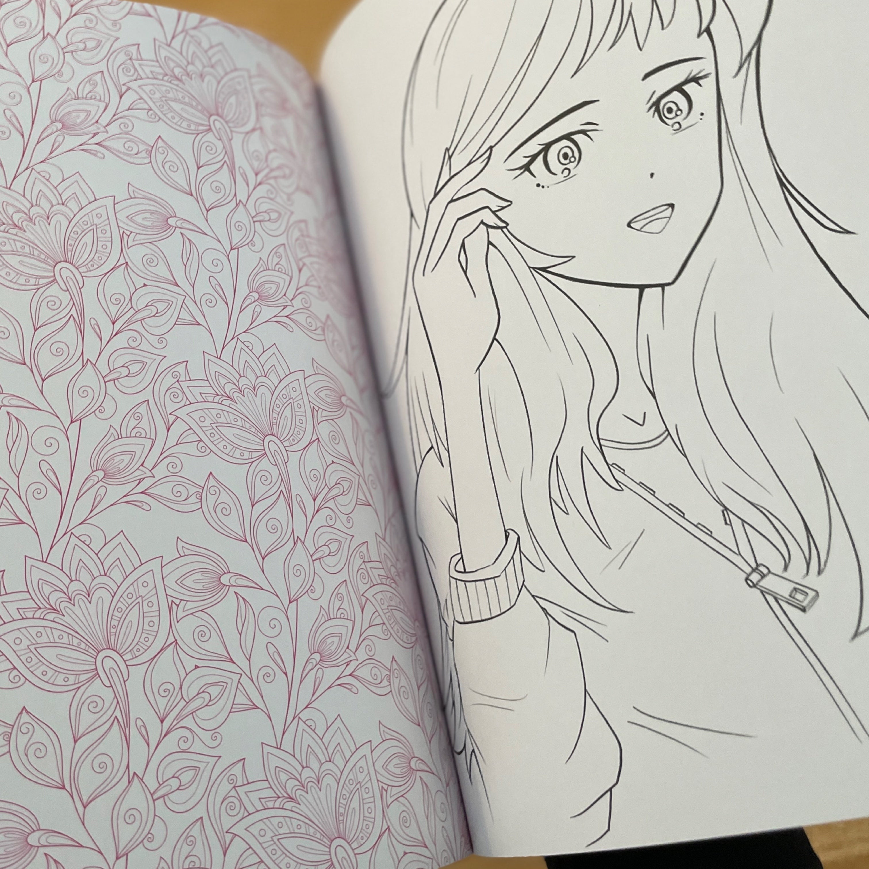 Manga World Coloring: Color your way through cool original manga art!