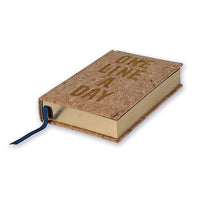 Cork One Line a Day: A Five-year Memory Book
