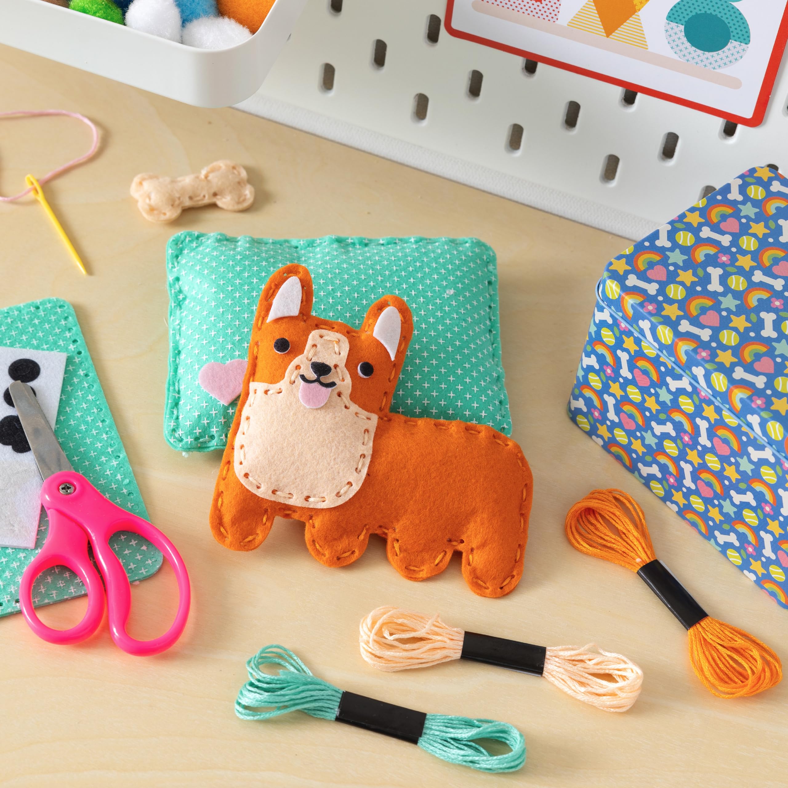 Mini Craft Kit: Pocket Pet Corgi Dog - Portable Felt Sewing Kit