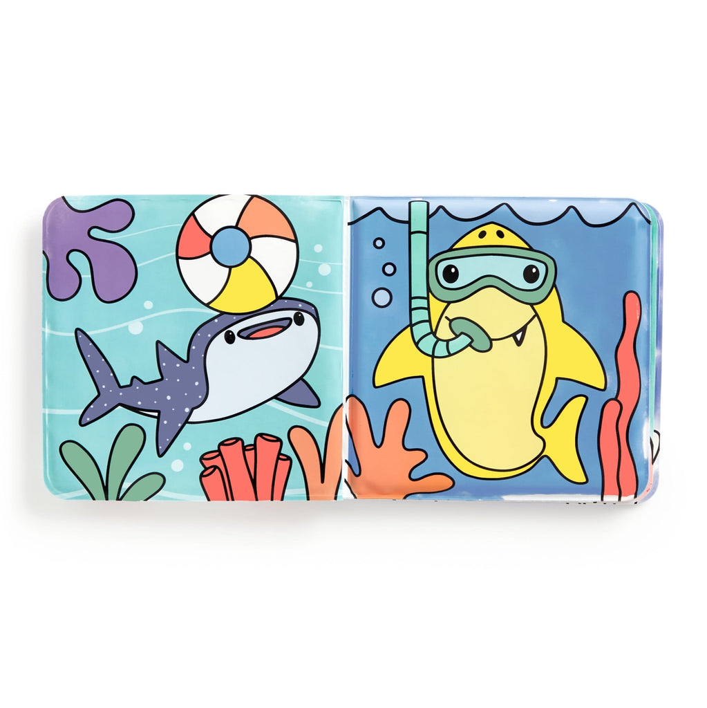 Shark Splash! Color Magic Bath Book